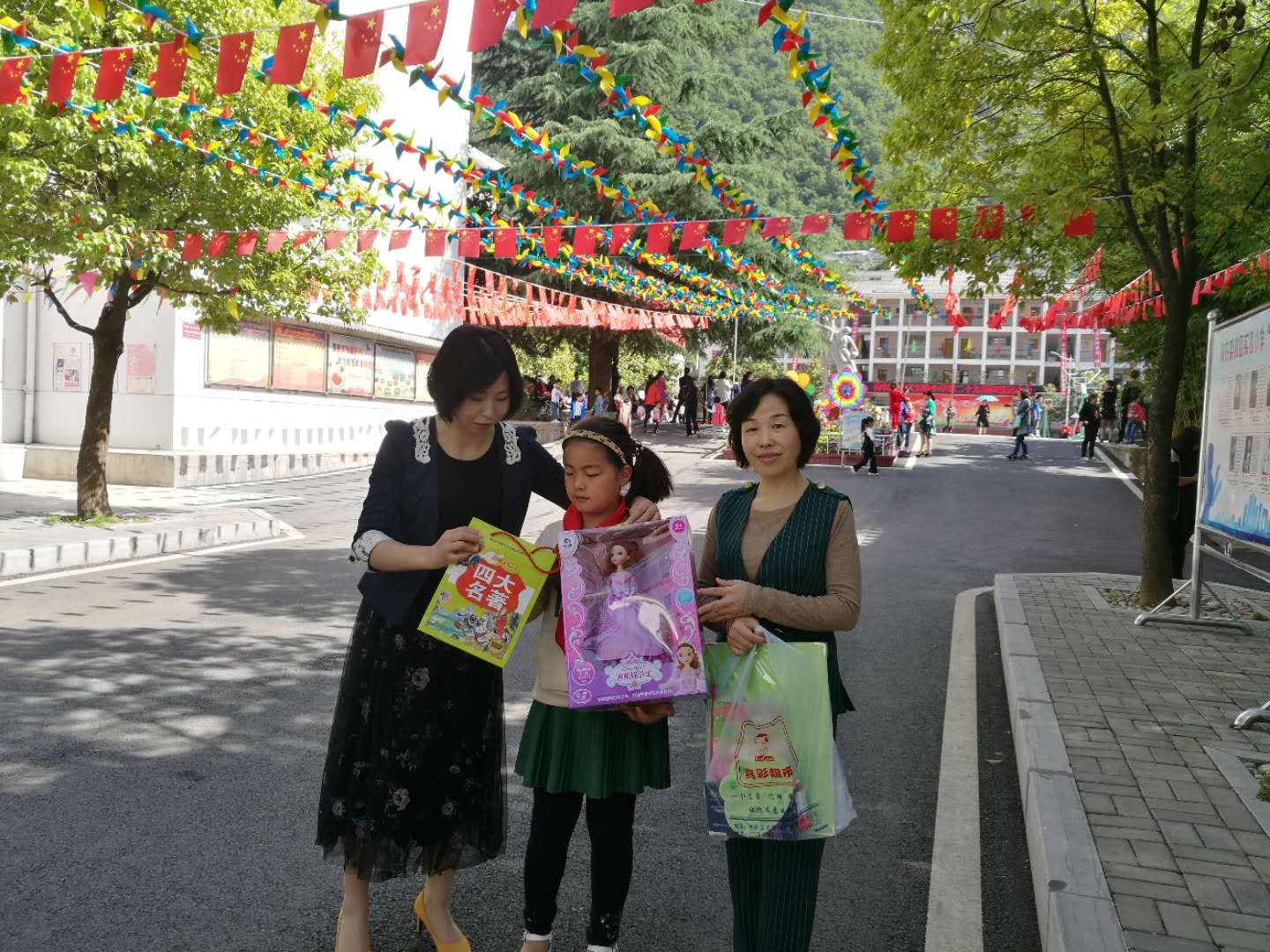 情系儿童 圆满心愿1.jpg